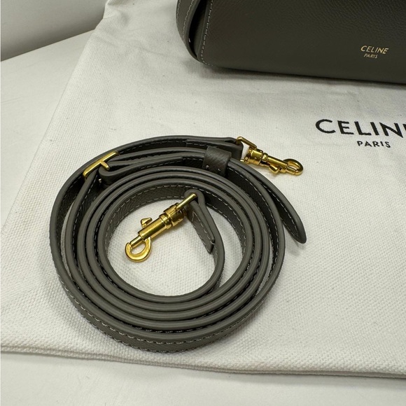 Like-NEW NANO BELT BAG IN GRAINED CALFSKIN
GREY - Picture 6 of 7